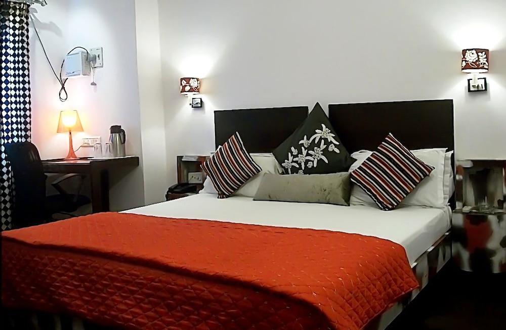 Itsy Hotels Banana Boutique Варанасі Екстер'єр фото