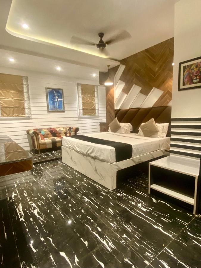 Itsy Hotels Banana Boutique Варанасі Екстер'єр фото