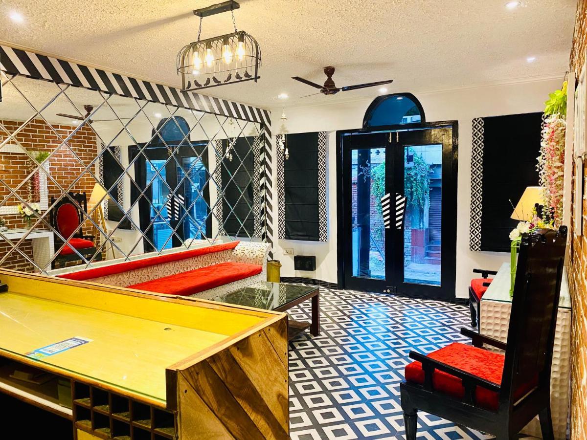 Itsy Hotels Banana Boutique Варанасі Екстер'єр фото